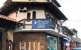 Mineiro Suítes